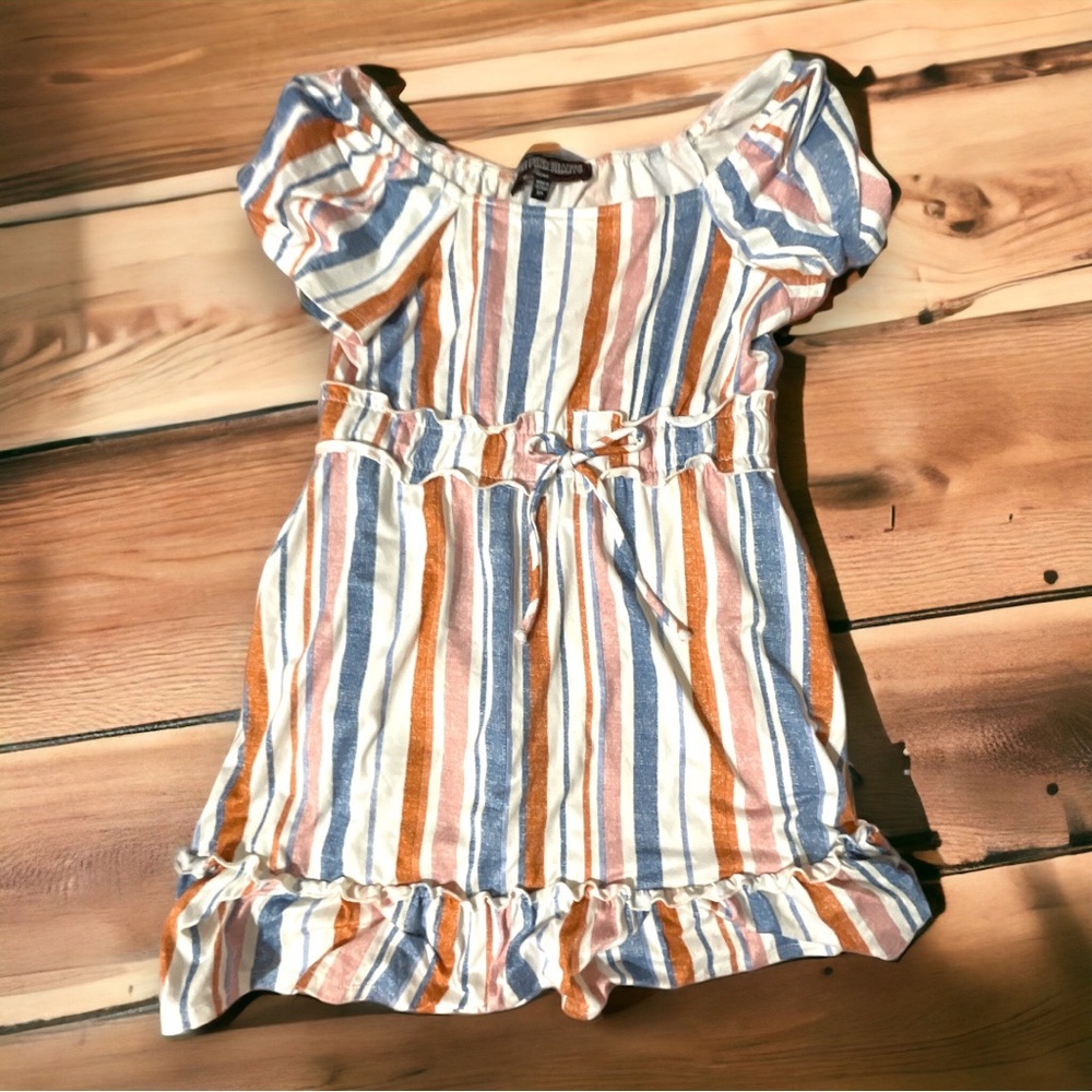 Three pink hearts juniors girl dress size medium like new